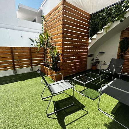 Apartamento Plaza Castilleja de la Cuesta Eksteriør bilde