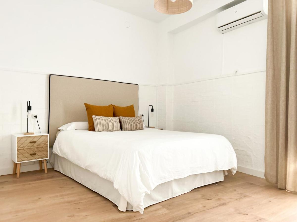 Apartamento Plaza Castilleja de la Cuesta Eksteriør bilde