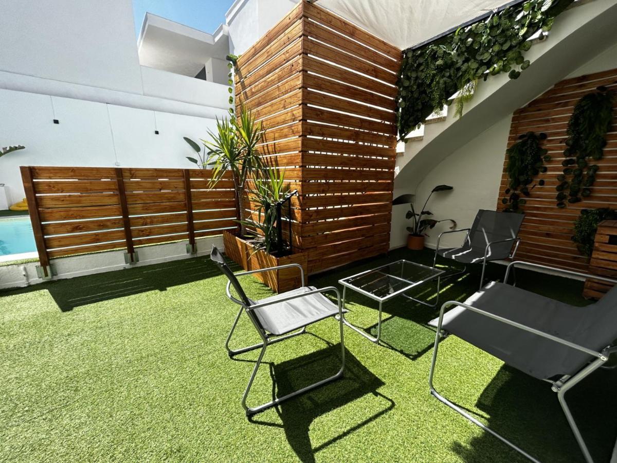 Apartamento Plaza Castilleja de la Cuesta Eksteriør bilde