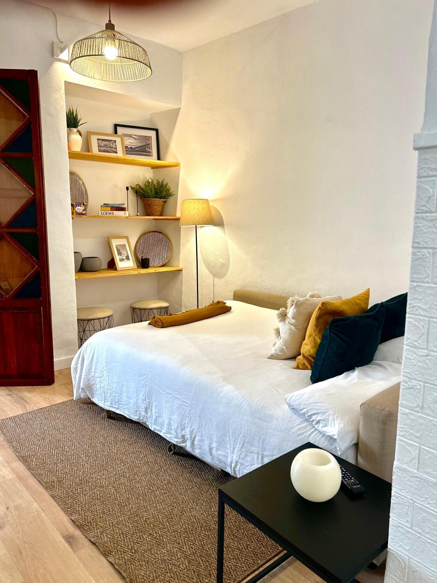 Apartamento Plaza Castilleja de la Cuesta Eksteriør bilde